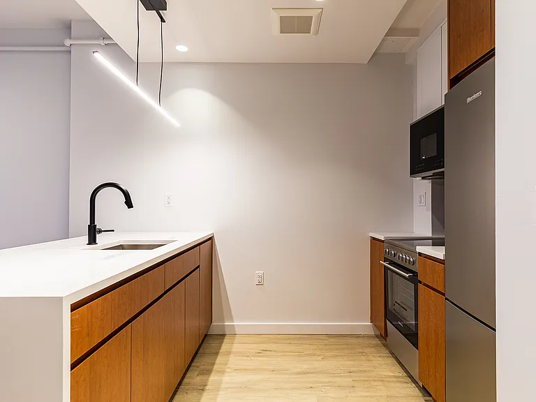 276 Grand Concourse #620 — Photo 7