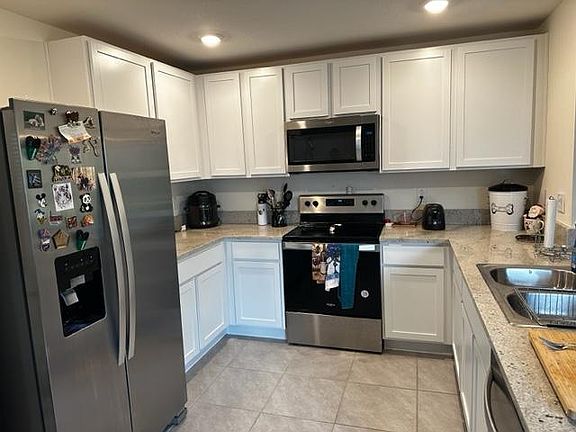 4th image of 11471 Stone Pine St