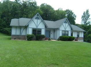 4080 Leeann Ln, Pacific, MO 63069