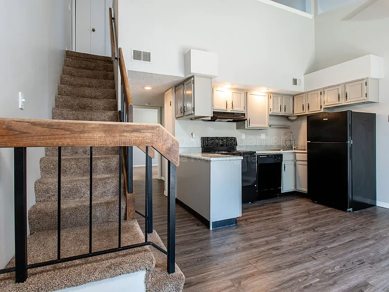 Midtown Place Apartments — Photo 35