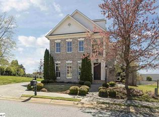 4 Faraway Pl, Greenville, SC 29615