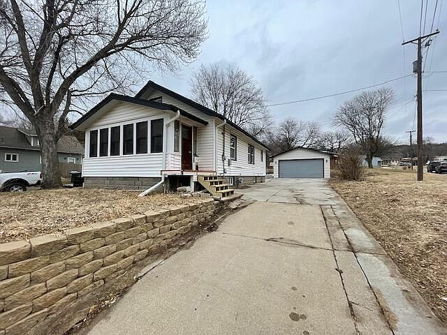 1st image of 227 Marian Ave