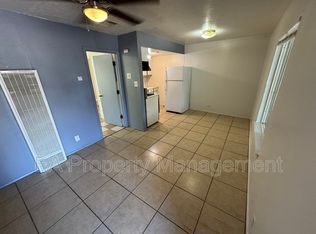 117 40th St NW APT 7, Albuquerque, NM 87105