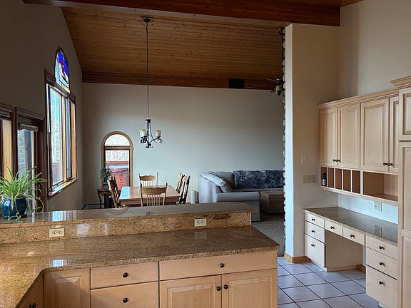 4th image of 1767 Brome Dr