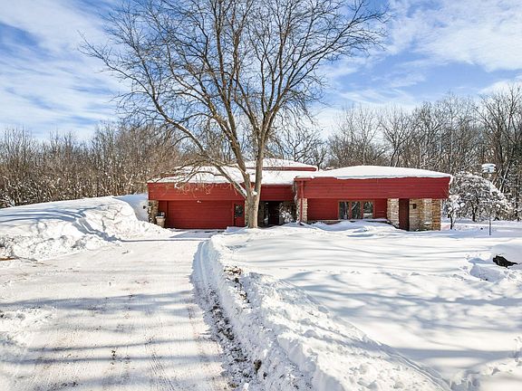 5th image of 7445 Oak Hill Ct