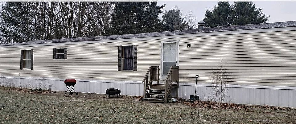 1st image of 661 Heron Dr