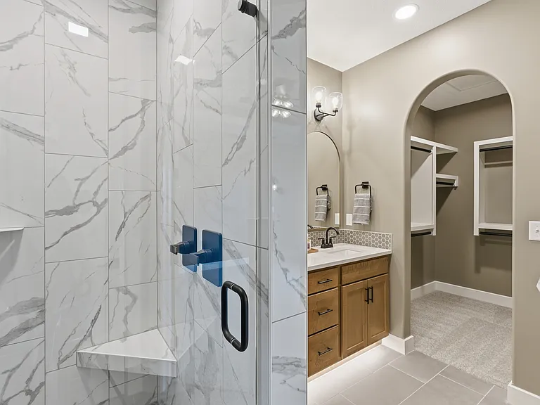 2138 E Beaumont St — Photo 20