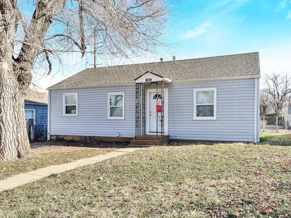 1416 Henry St, Augusta, KS 67010