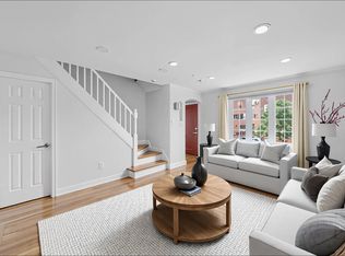 20-17 26th St, Astoria, NY 11105