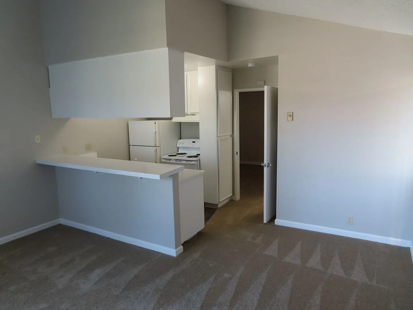 Mira Mesa (8835) — Photo 2