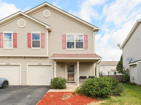2552 Cesario Dr, Hampshire, IL 60140