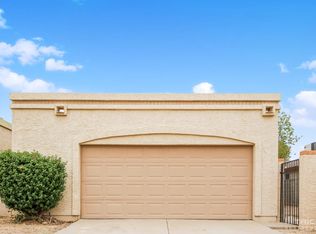 906 E Marco Polo Rd, Phoenix, AZ 85024