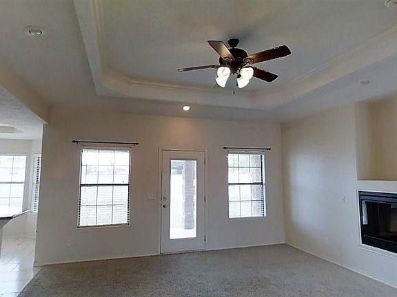 3rd image of 623 W Millen Dr