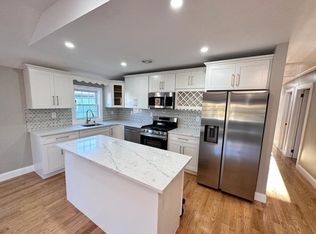 249-10 139th Ave #2, Rosedale, NY 11422