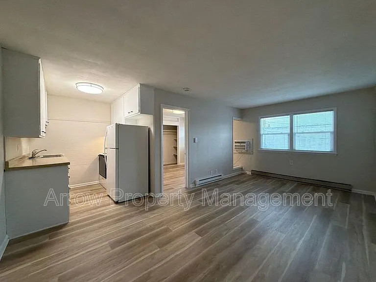 141 N 4th St #2 — Photo 1
