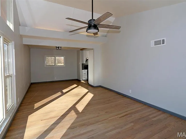 11151 Glacier Dr — Photo 5