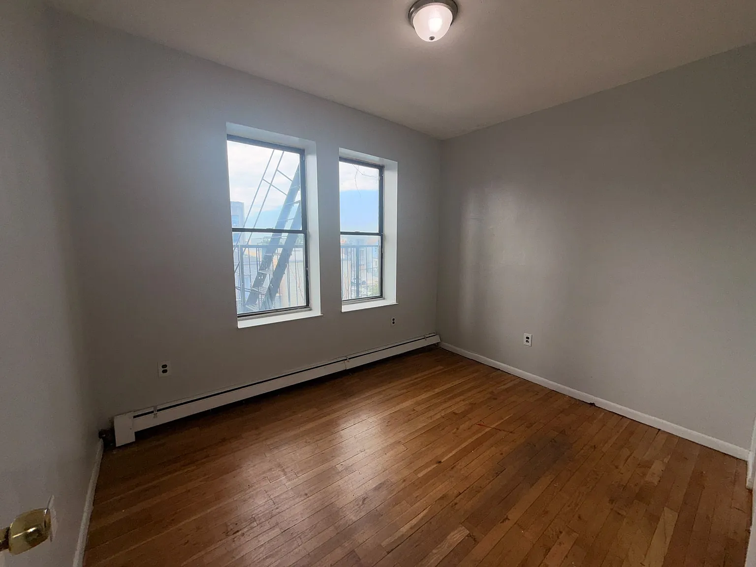 127 Wade St — Photo 4