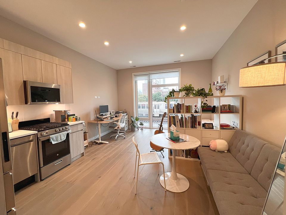 1st image of 3757 N Sheffield Ave #350-J