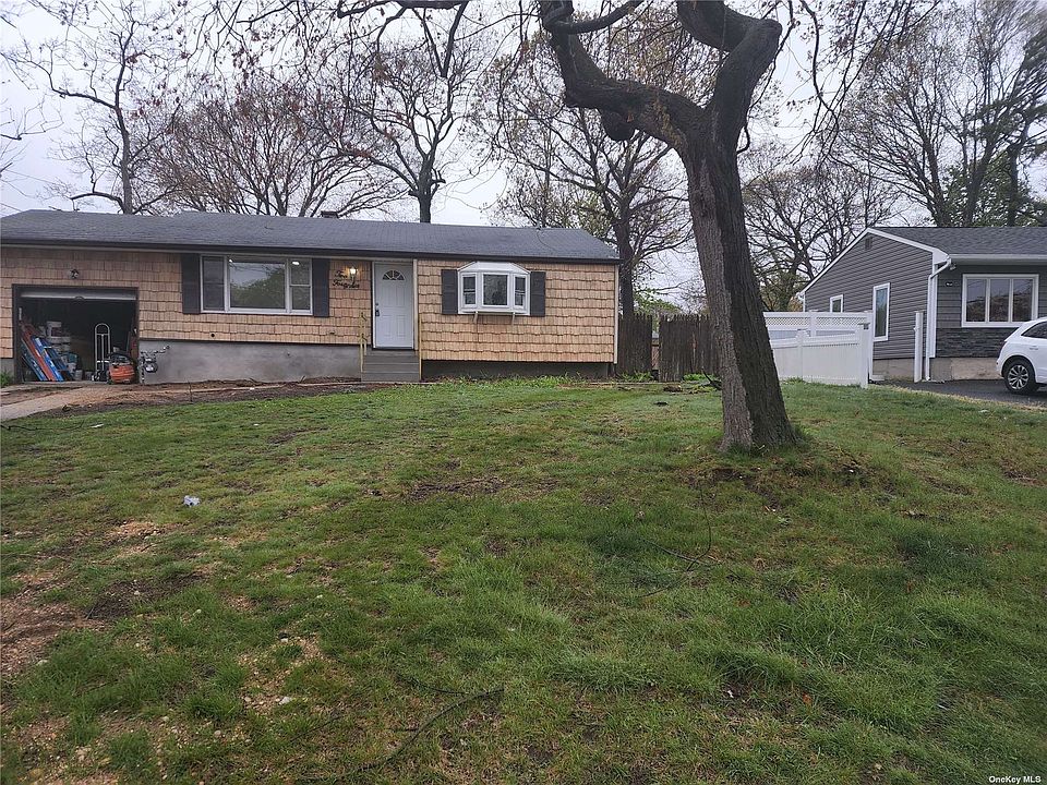 1st image of 246 Fruitwood Ln