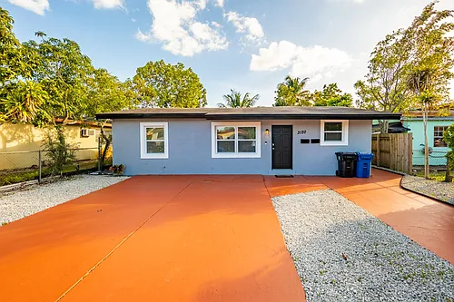 3120 SW 12th Pl #1 Photo 1