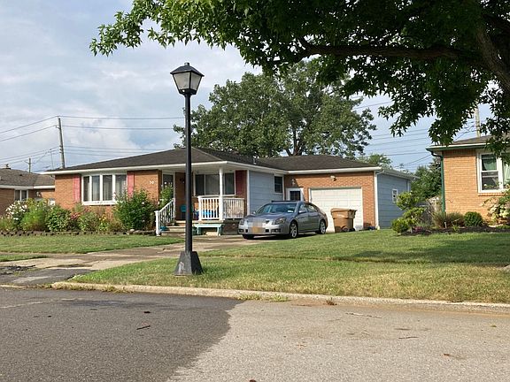 2nd image of 30 Tamark Ct