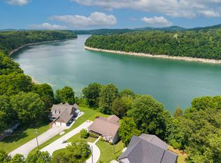 120 Woodson Cove Dr, Bronston, KY 42518