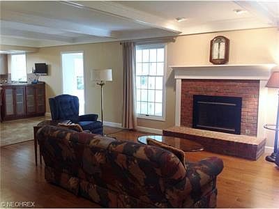 4th image of 6805 Waterford Ln Unit 6805