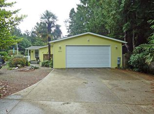 4898 S Loftus Rd, Florence, OR 97439