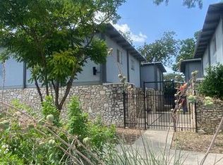 743 Byrnes Dr #7, San Antonio, TX 78209