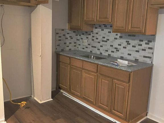 2nd image of 905 N 42nd St Floor 1