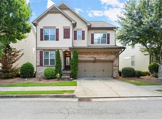 7615 Glisten Ave, Sandy Springs, GA 30328