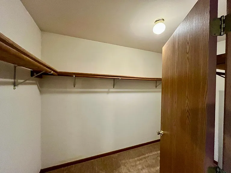 808 S State St — Photo 12