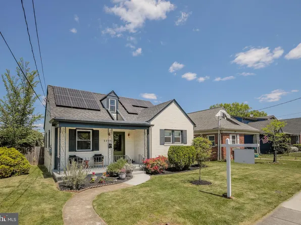 2204 S St NE, Washington, DC 20002