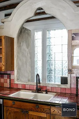 Rented by Bond New York | media 41