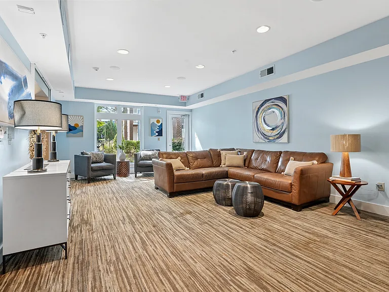 Greylyn Estates — Photo 16