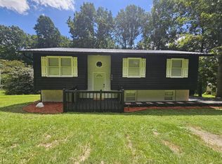 366 Oak Grove Way, Bluefield, VA 24605