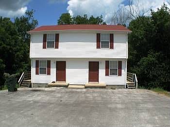 1st image of 107 Creekside Ct