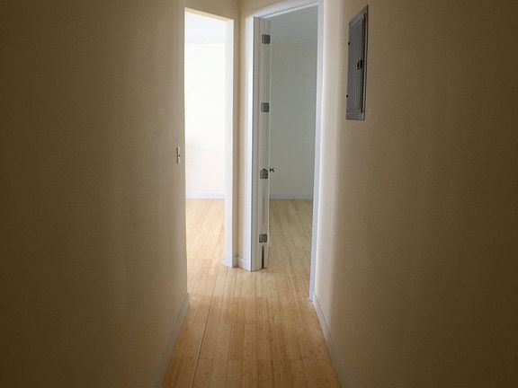 2nd image of 255 E 18th St APT 1B