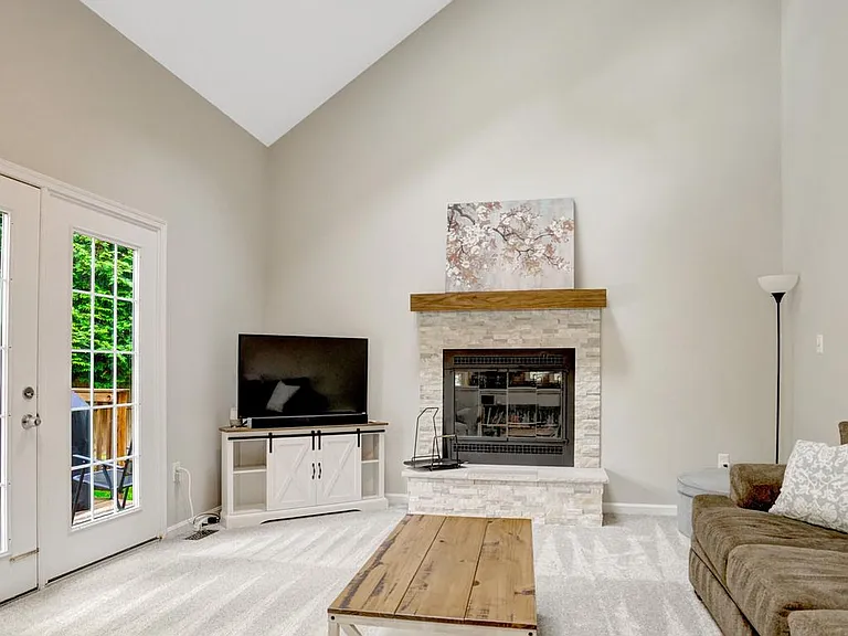 7729 Silver Sage Ct — Photo 32