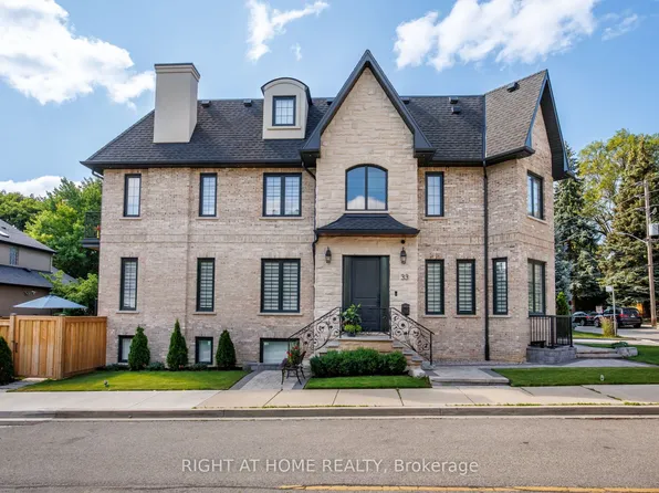 33 Thorndale Ave, Toronto, ON M8X 1W8