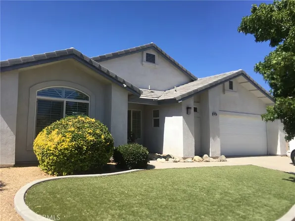 14236 Nantucket St, Hesperia, CA 92344