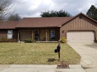 8817 Rocky Ridge Rd, Indianapolis, IN 46217