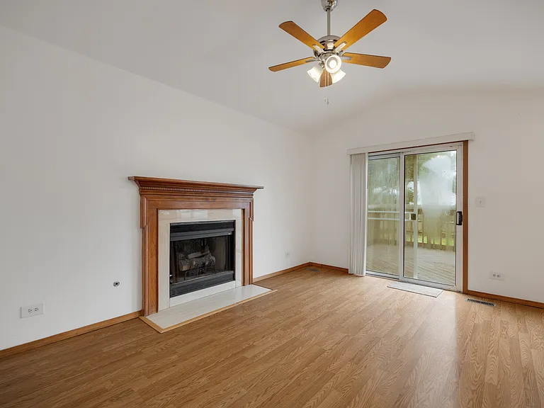 1127 Ashbrook Dr — Photo 13
