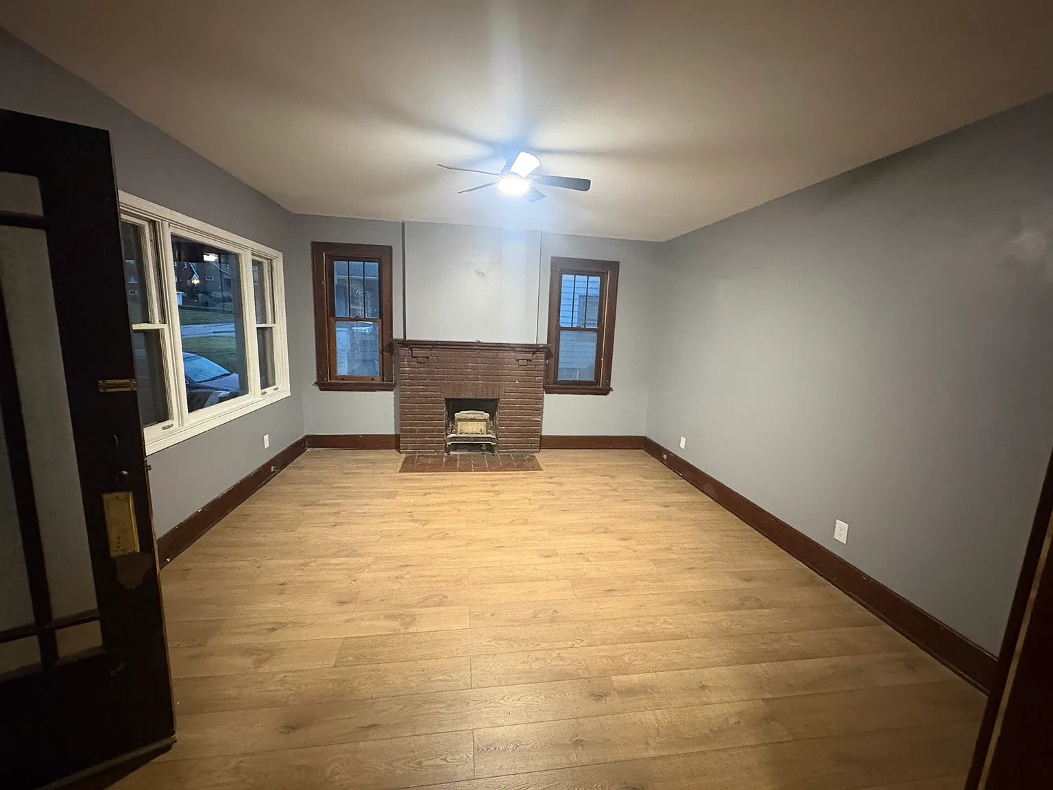 3 bed, 1800 sqft, $1,800 — Photo 2