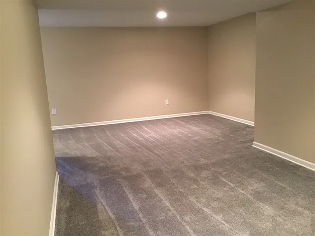 317 Evergreen Cir — Photo 11