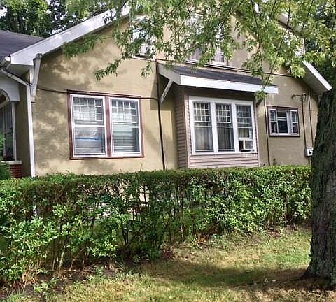 3rd image of 1109 W Forest Ave