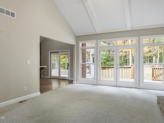 4th image of 17028 Ashburton Dr