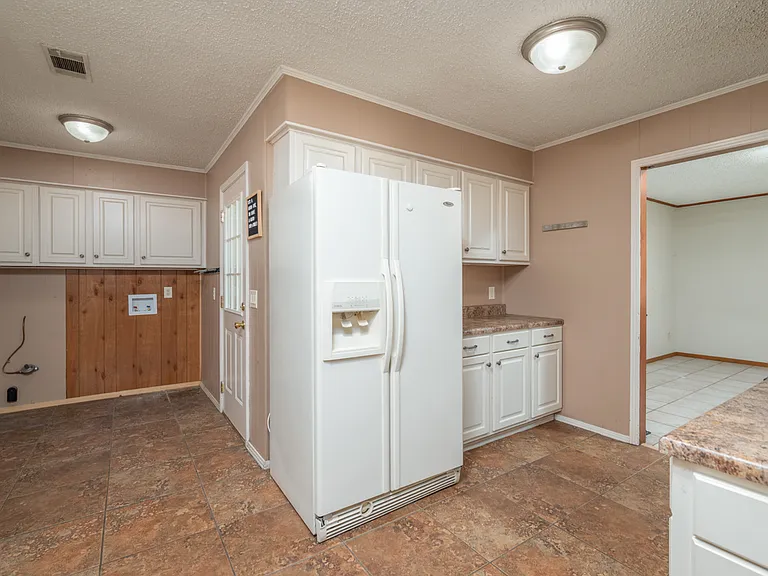 36 Anderson Grove Rd — Photo 3