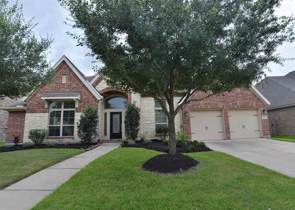 1st image of 2411 Barton Shores Dr
