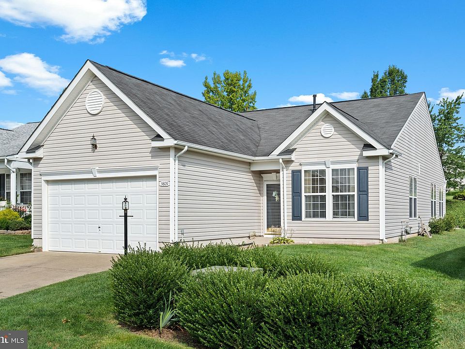1st image of 3809 Champion Oak Dr
